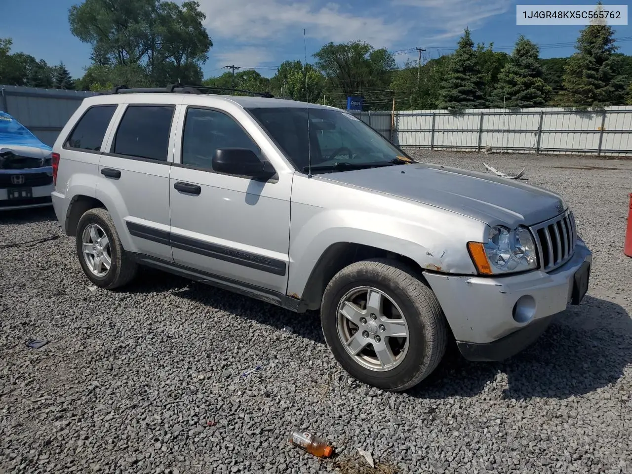 2005 Jeep Grand Cherokee Laredo VIN: 1J4GR48KX5C565762 Lot: 63080115