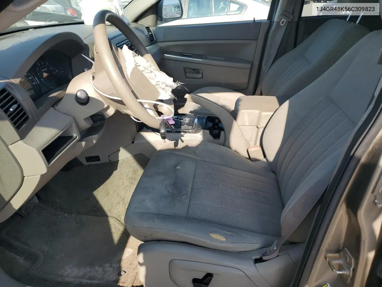 2006 Jeep Grand Cherokee Laredo VIN: 1J4GR48K56C309823 Lot: 56734755