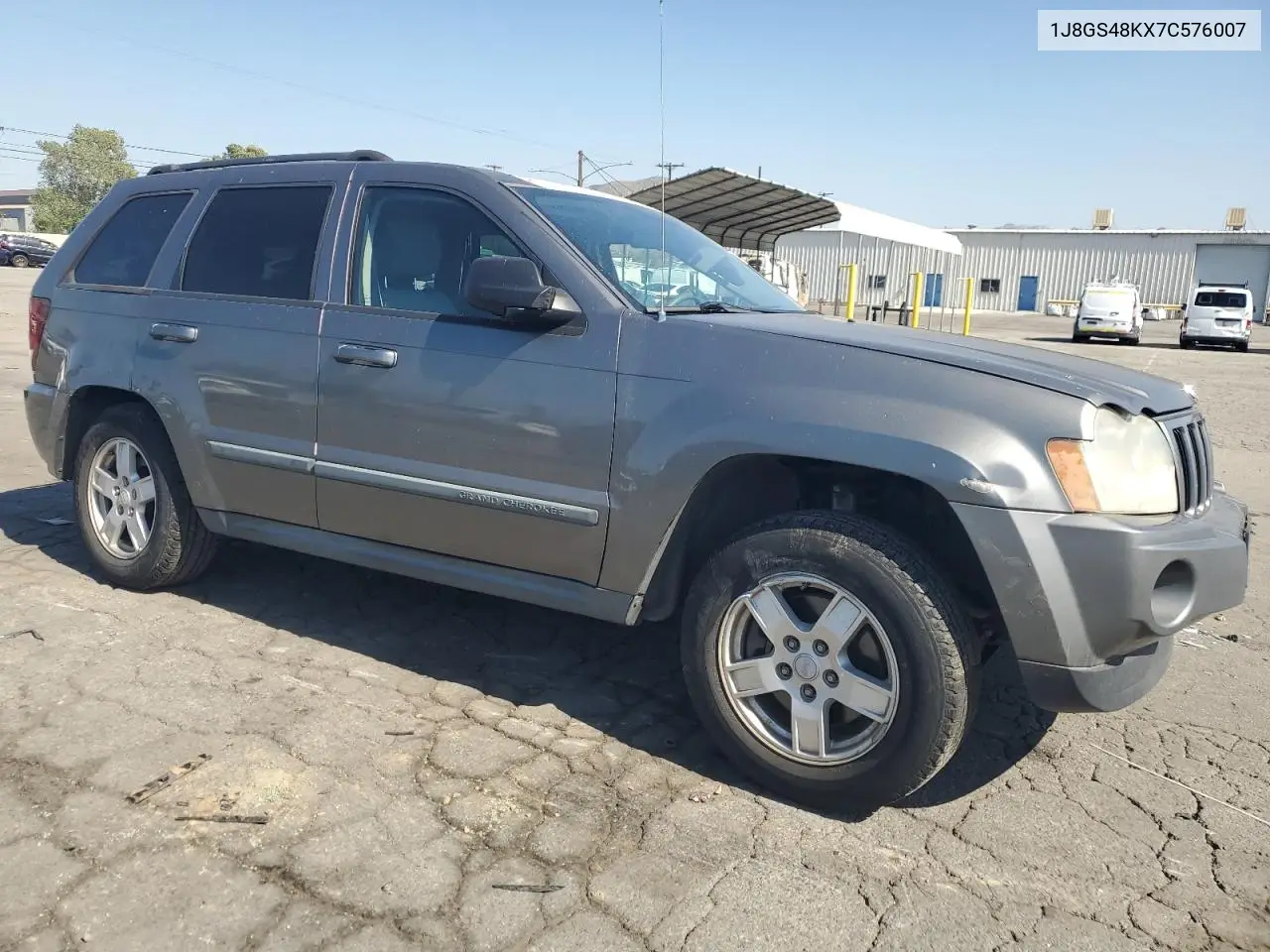 2007 Jeep Grand Cherokee Laredo VIN: 1J8GS48KX7C576007 Lot: 56031075