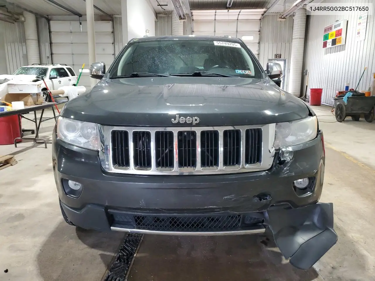 2011 Jeep Grand Cherokee Limited VIN: 1J4RR5GG2BC517650 Lot: 55749205