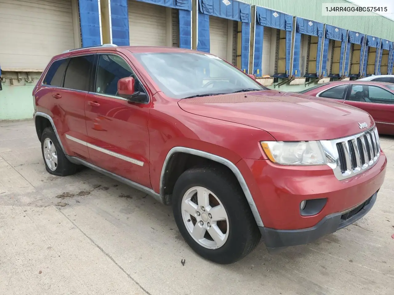 2011 Jeep Grand Cherokee Laredo VIN: 1J4RR4GG4BC575415 Lot: 56660405