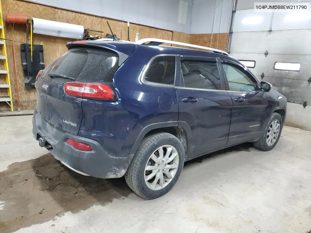2014 Jeep Cherokee Limited VIN: 1C4PJMDB8EW211790 Lot: 58697825