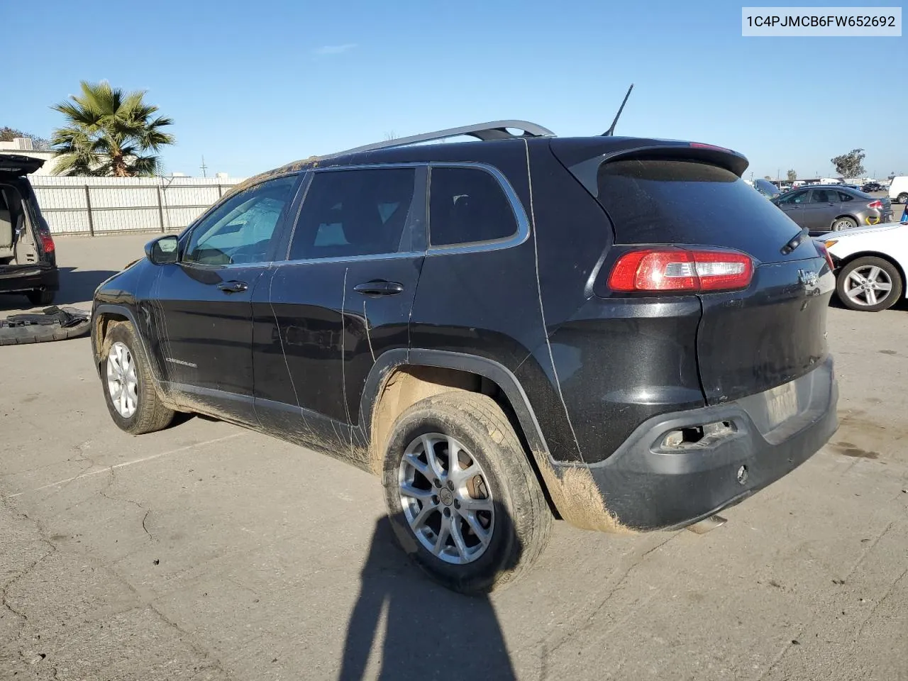 2015 Jeep Cherokee Latitude VIN: 1C4PJMCB6FW652692 Lot: 43406435