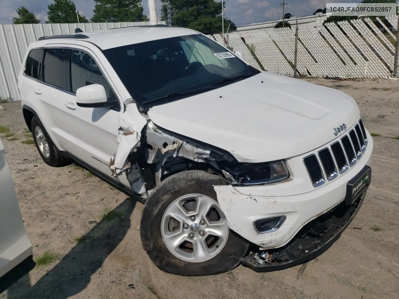 2015 Jeep Grand Cherokee Laredo VIN: 1C4RJFAG9FC852857 Lot: 62726965