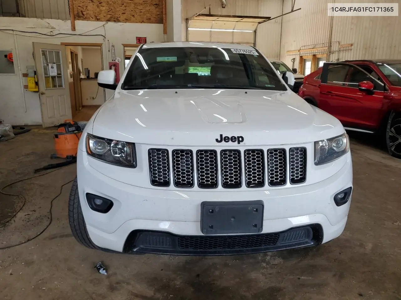 2015 Jeep Grand Cherokee Laredo VIN: 1C4RJFAG1FC171365 Lot: 65776525