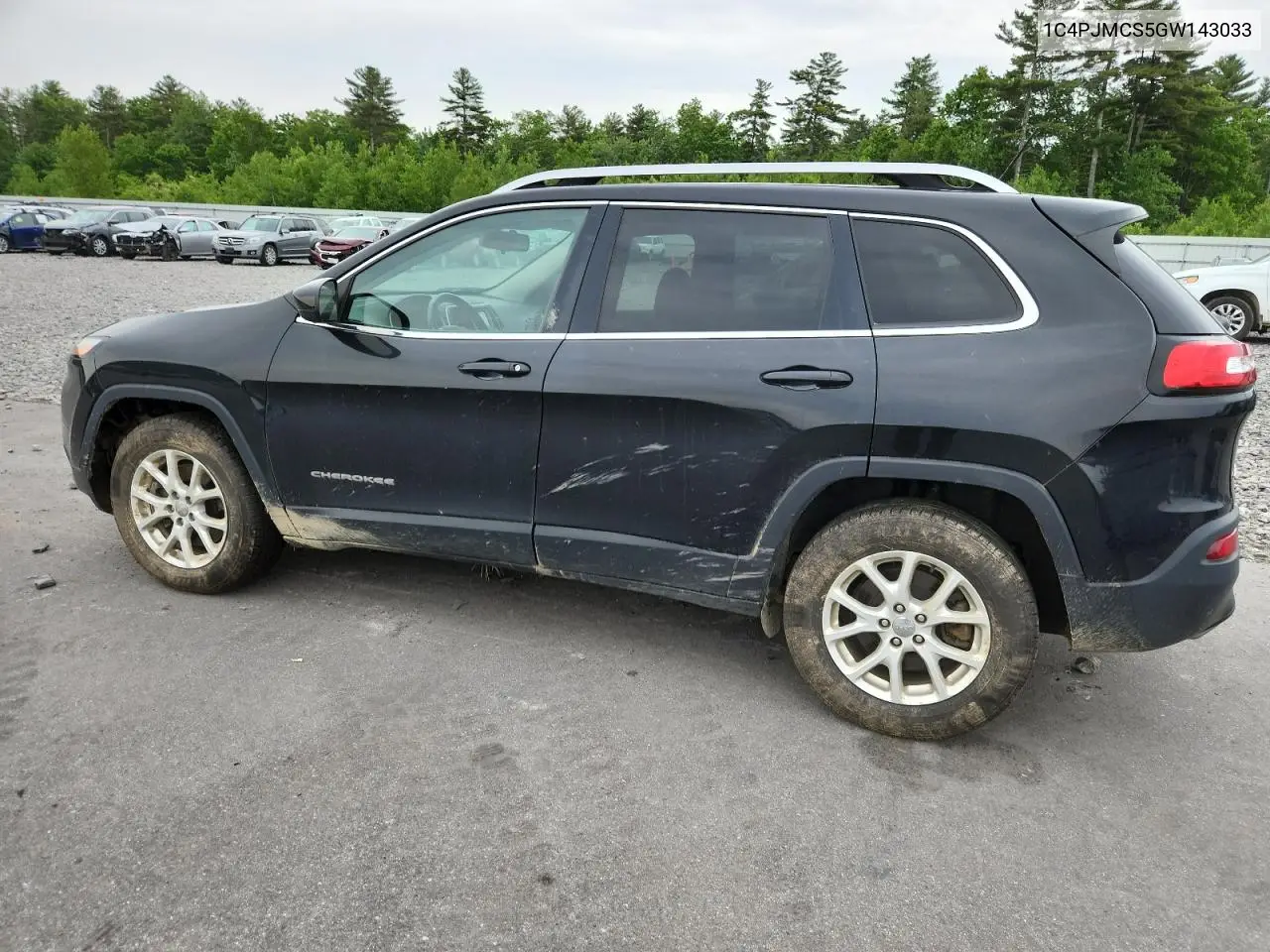 2016 Jeep Cherokee Latitude VIN: 1C4PJMCS5GW143033 Lot: 60025395