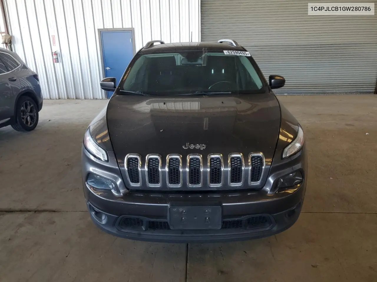 2016 Jeep Cherokee Latitude VIN: 1C4PJLCB1GW280786 Lot: 62599495