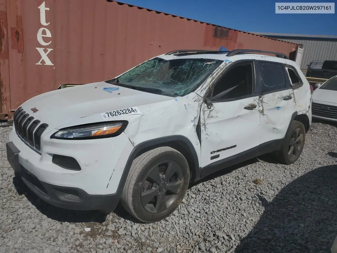 2016 Jeep Cherokee Latitude VIN: 1C4PJLCB2GW297161 Lot: 76263284