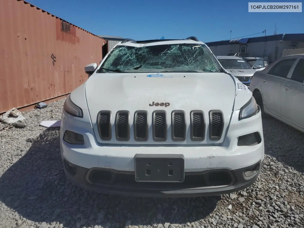 2016 Jeep Cherokee Latitude VIN: 1C4PJLCB2GW297161 Lot: 76263284