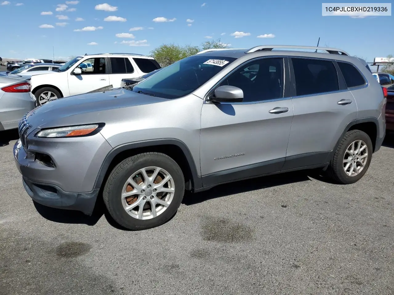 1c4pjlcbxhd219336 1C4PJLCBXHD219336 2017 Jeep Cherokee Latitude