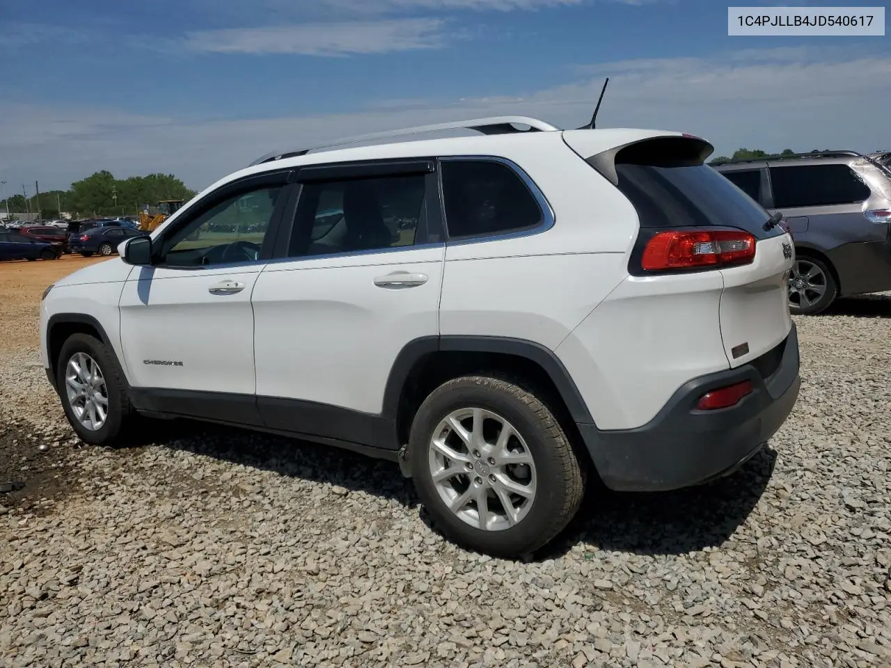 2018 Jeep Cherokee Latitude Plus VIN: 1C4PJLLB4JD540617 Lot: 56713505