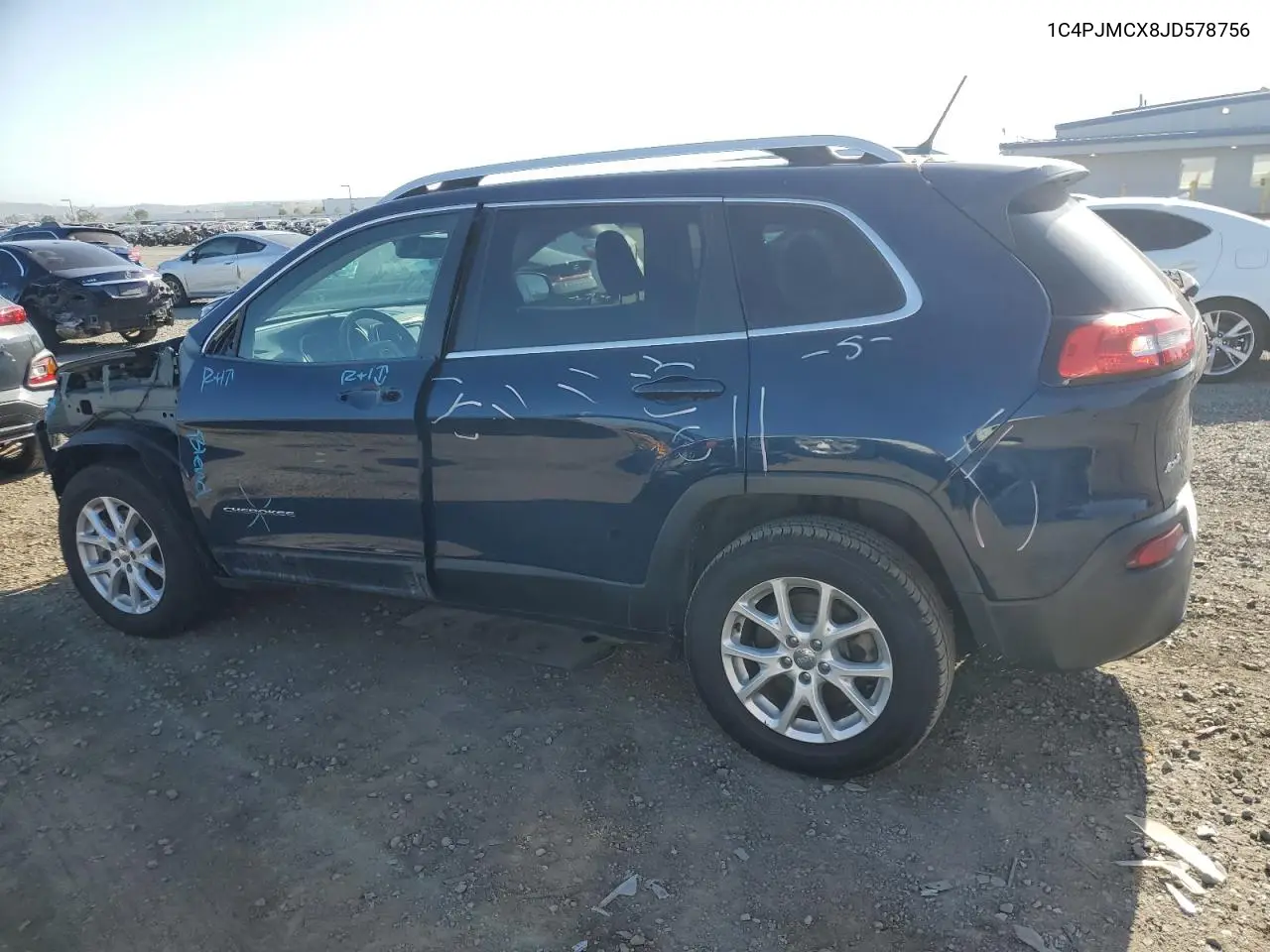 2018 Jeep Cherokee Latitude VIN: 1C4PJMCX8JD578756 Lot: 57334935
