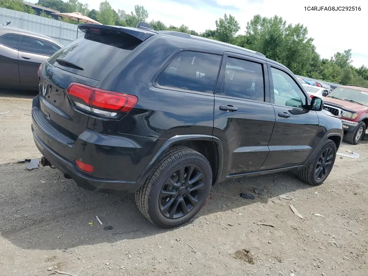 2018 Jeep Grand Cherokee Laredo VIN: 1C4RJFAG8JC292516 Lot: 62584495