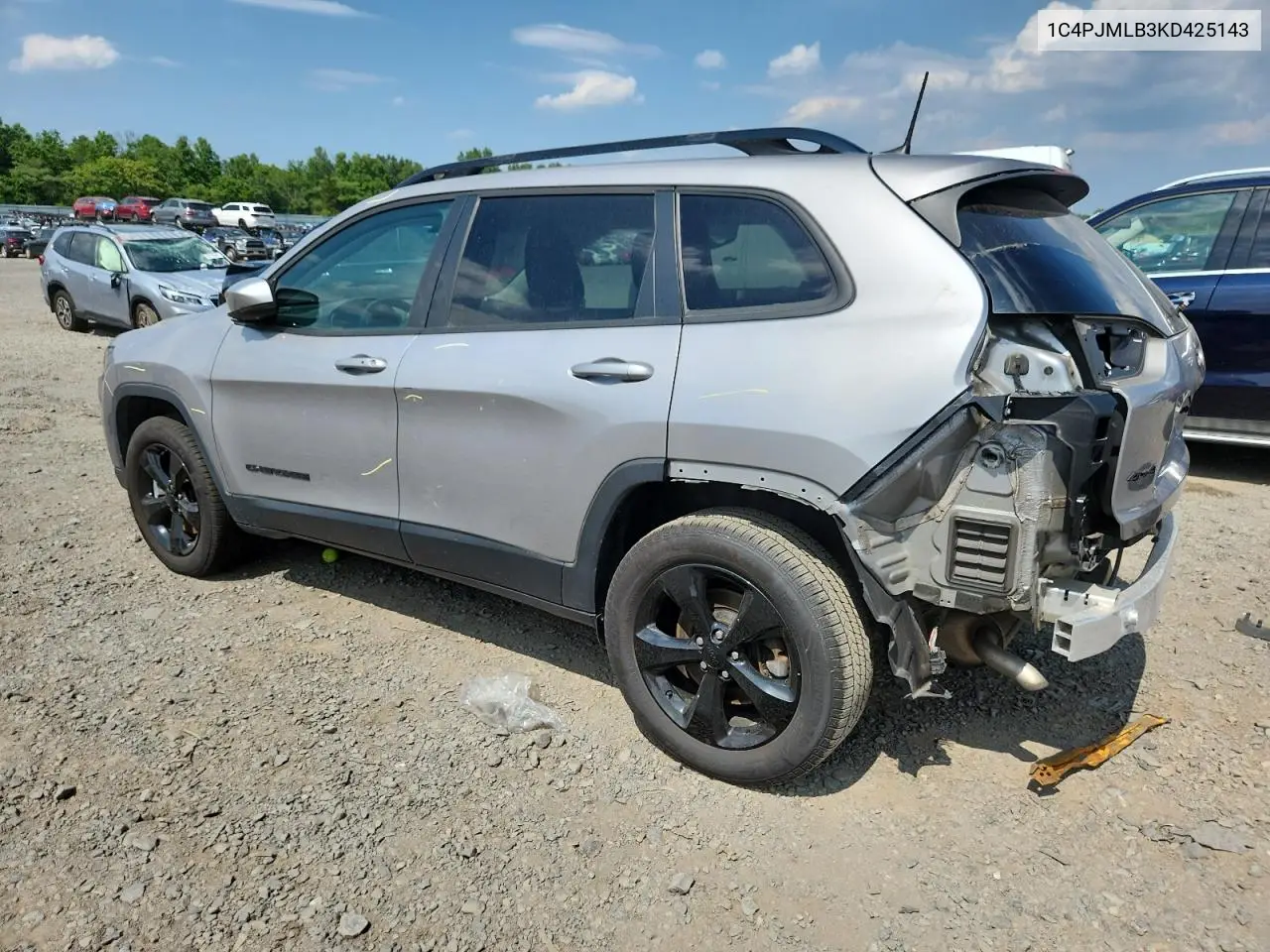 2019 Jeep Cherokee Latitude Plus VIN: 1C4PJMLB3KD425143 Lot: 62113345