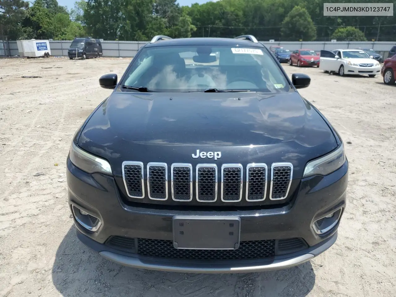 2019 Jeep Cherokee Limited VIN: 1C4PJMDN3KD123747 Lot: 62177575