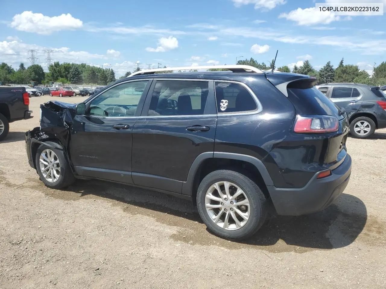 2019 Jeep Cherokee Latitude VIN: 1C4PJLCB2KD223162 Lot: 62542425