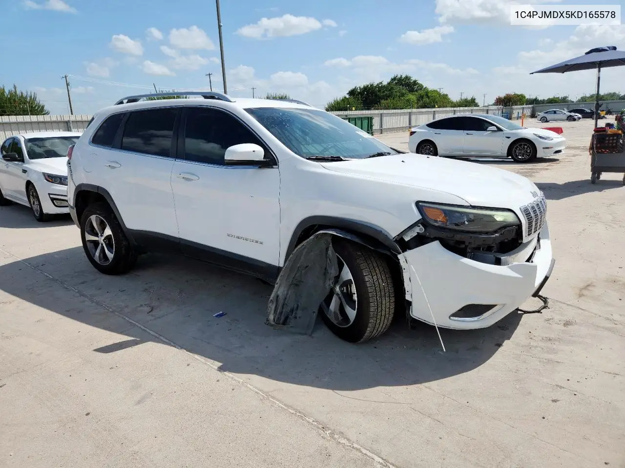 2019 Jeep Cherokee Limited VIN: 1C4PJMDX5KD165578 Lot: 63191955