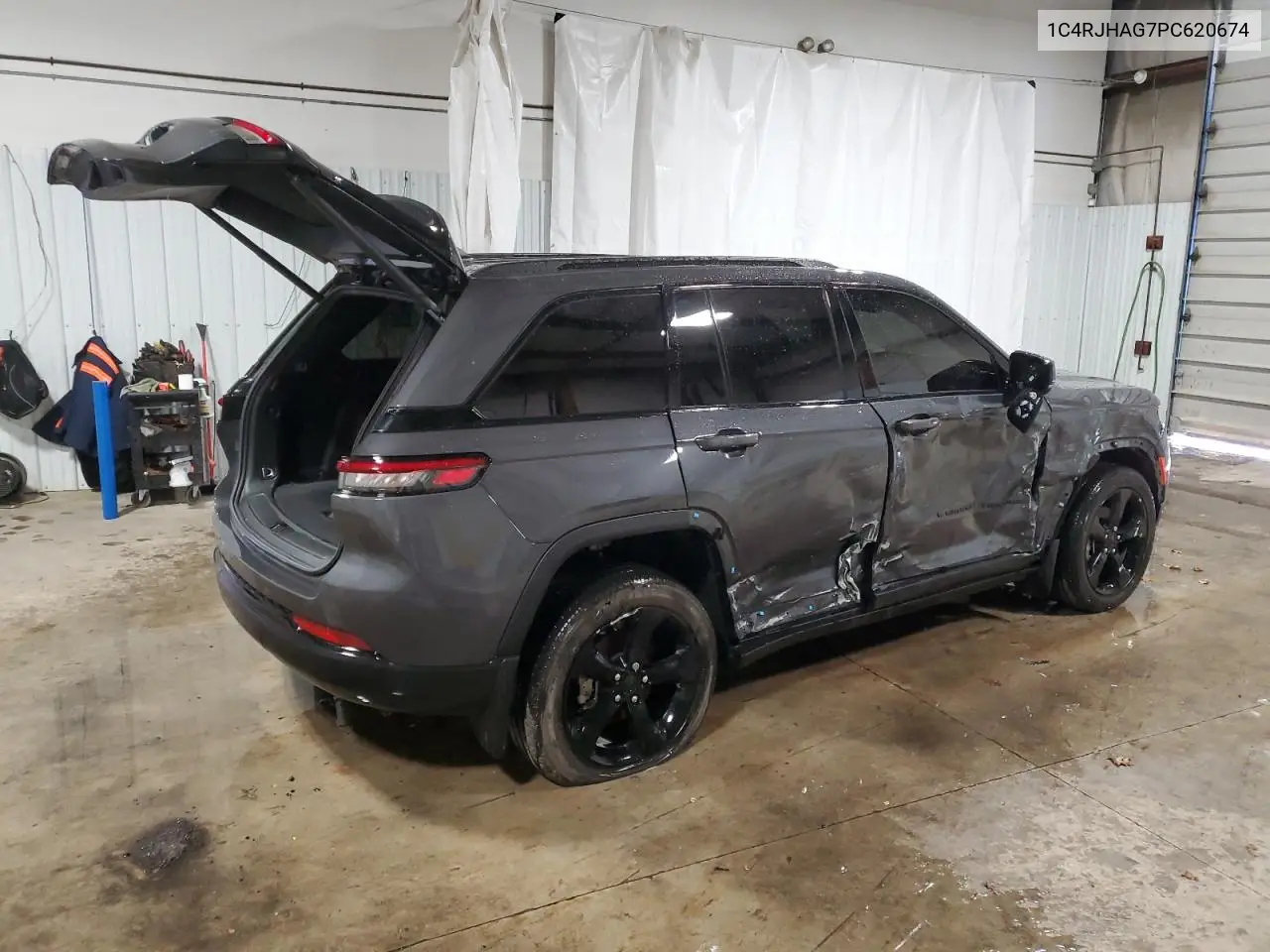 2023 Jeep Grand Cherokee Laredo VIN: 1C4RJHAG7PC620674 Lot: 45369315
