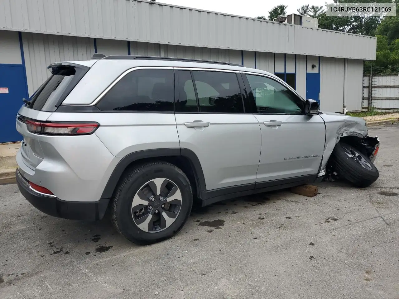 2024 Jeep Grand Cherokee Limited 4Xe VIN: 1C4RJYB63RC121069 Lot: 64485885