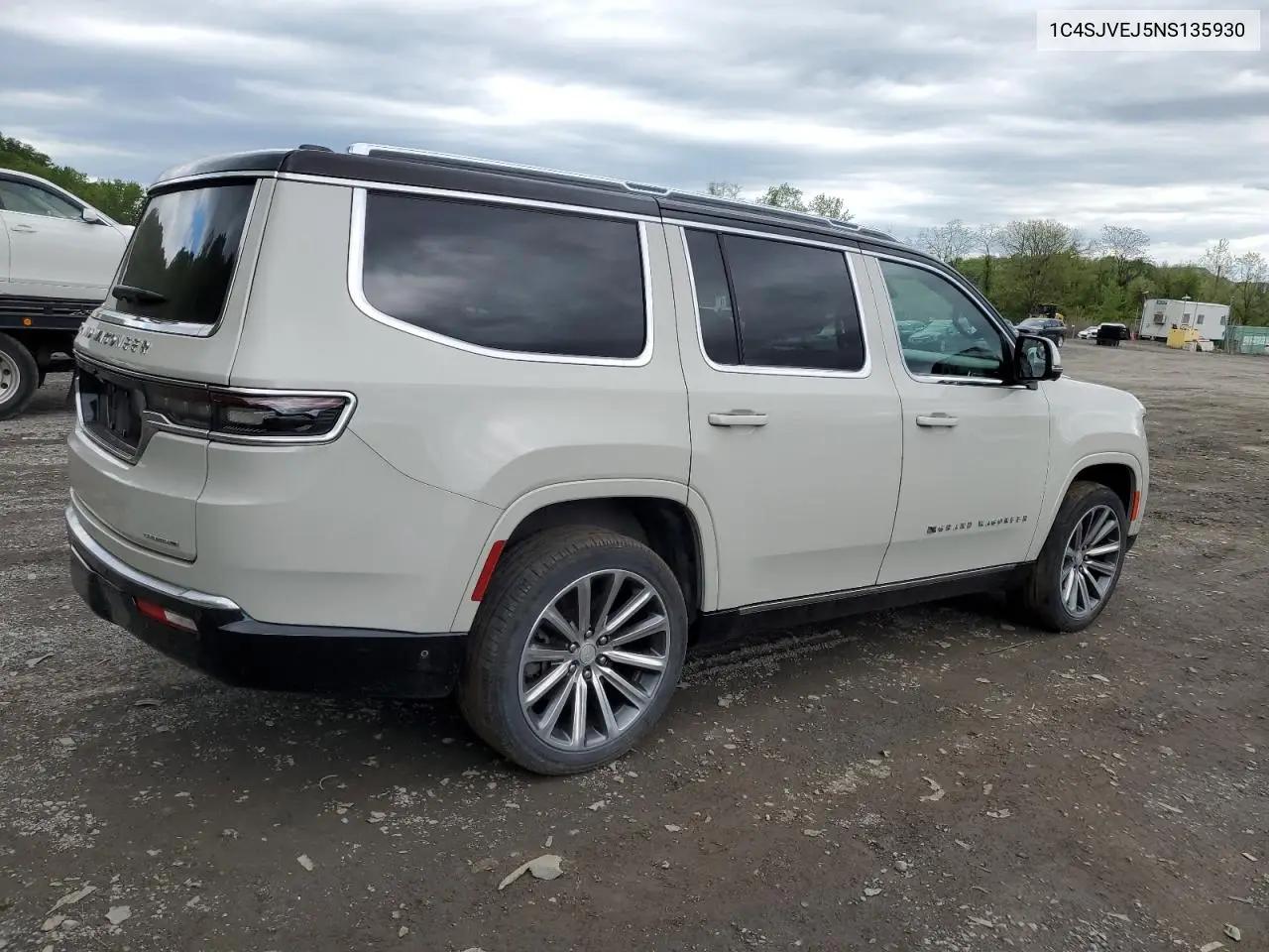 2022 Jeep Grand Wagoneer Series I VIN: 1C4SJVEJ5NS135930 Lot: 55980335