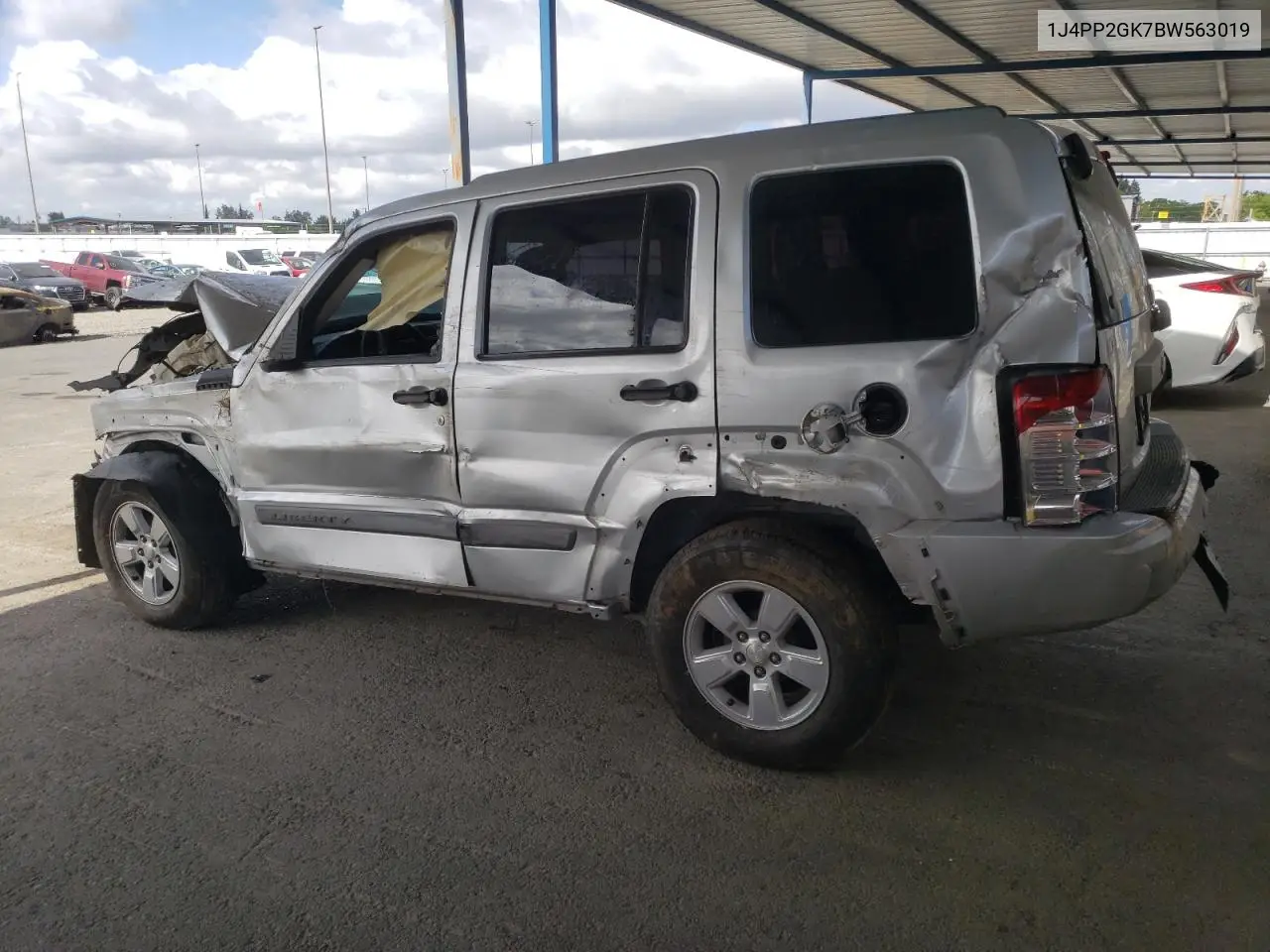 1j4pp2gk7bw563019 1J4PP2GK7BW563019 2011 Jeep Liberty Sport