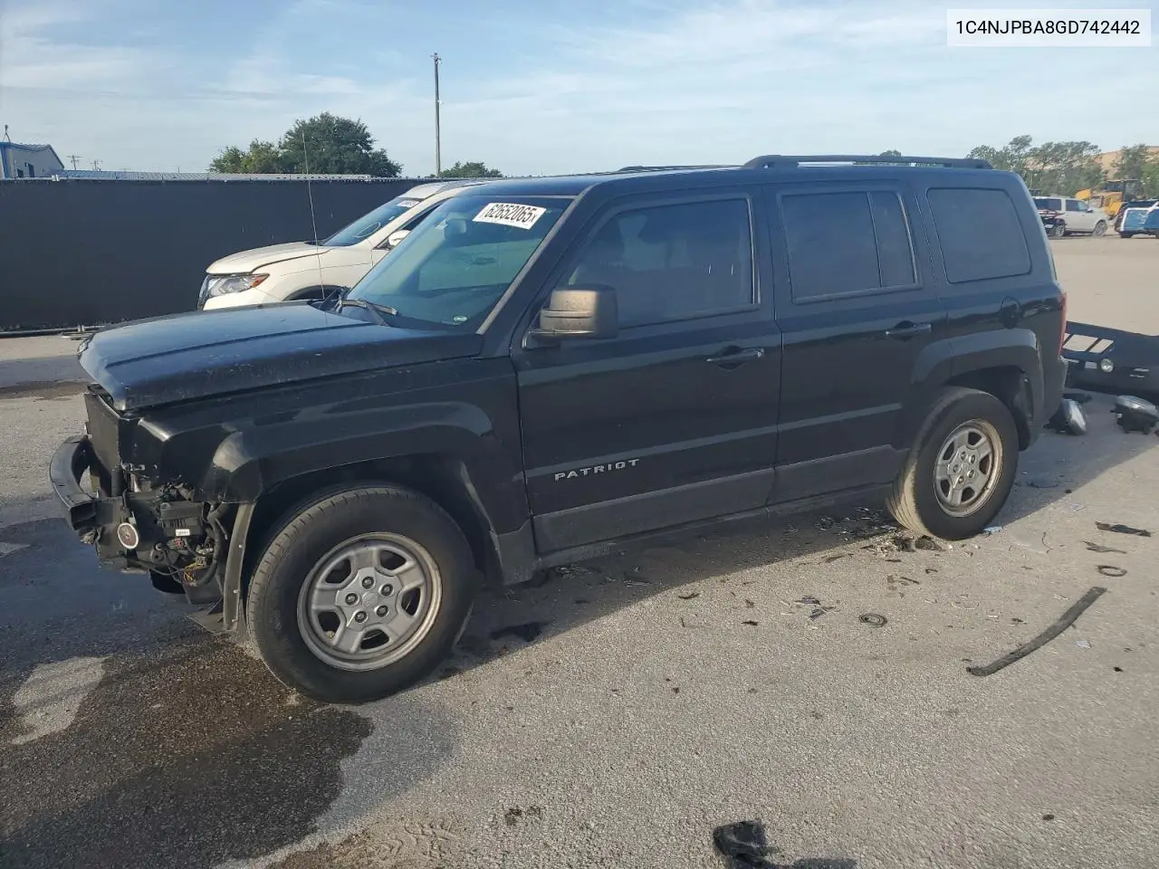 2016 Jeep Patriot Sport VIN: 1C4NJPBA8GD742442 Lot: 62652065