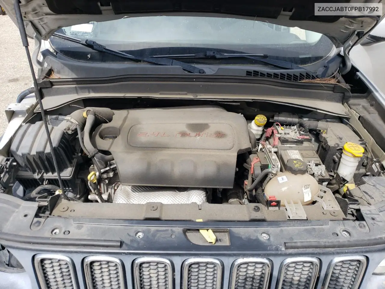 2015 Jeep Renegade Latitude VIN: ZACCJABT0FPB17992 Lot: 65545735