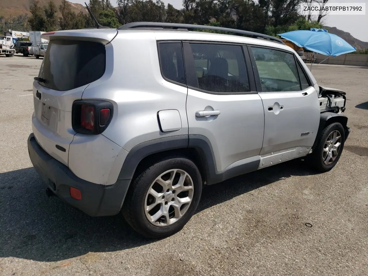 2015 Jeep Renegade Latitude VIN: ZACCJABT0FPB17992 Lot: 65545735