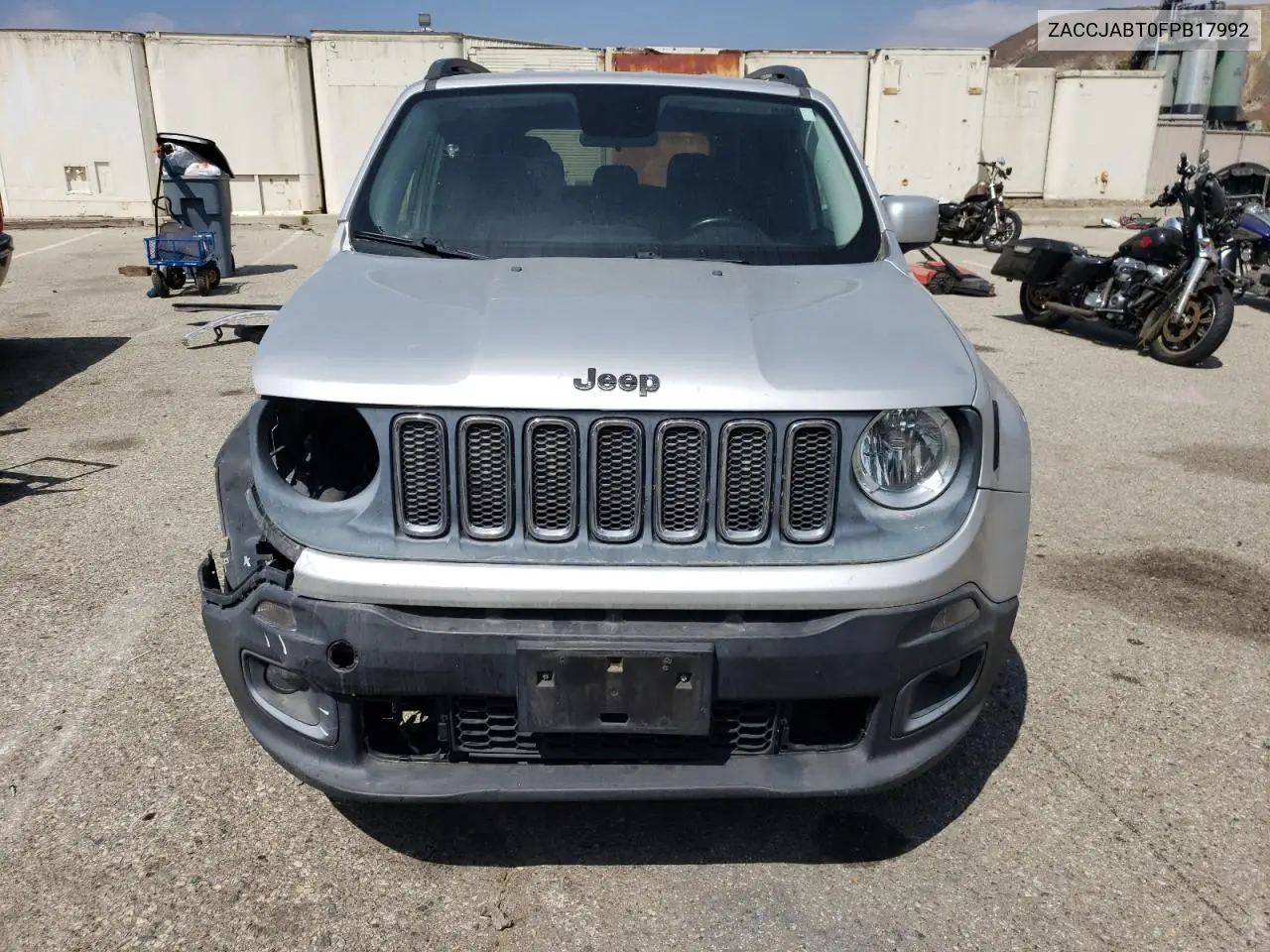 2015 Jeep Renegade Latitude VIN: ZACCJABT0FPB17992 Lot: 65545735