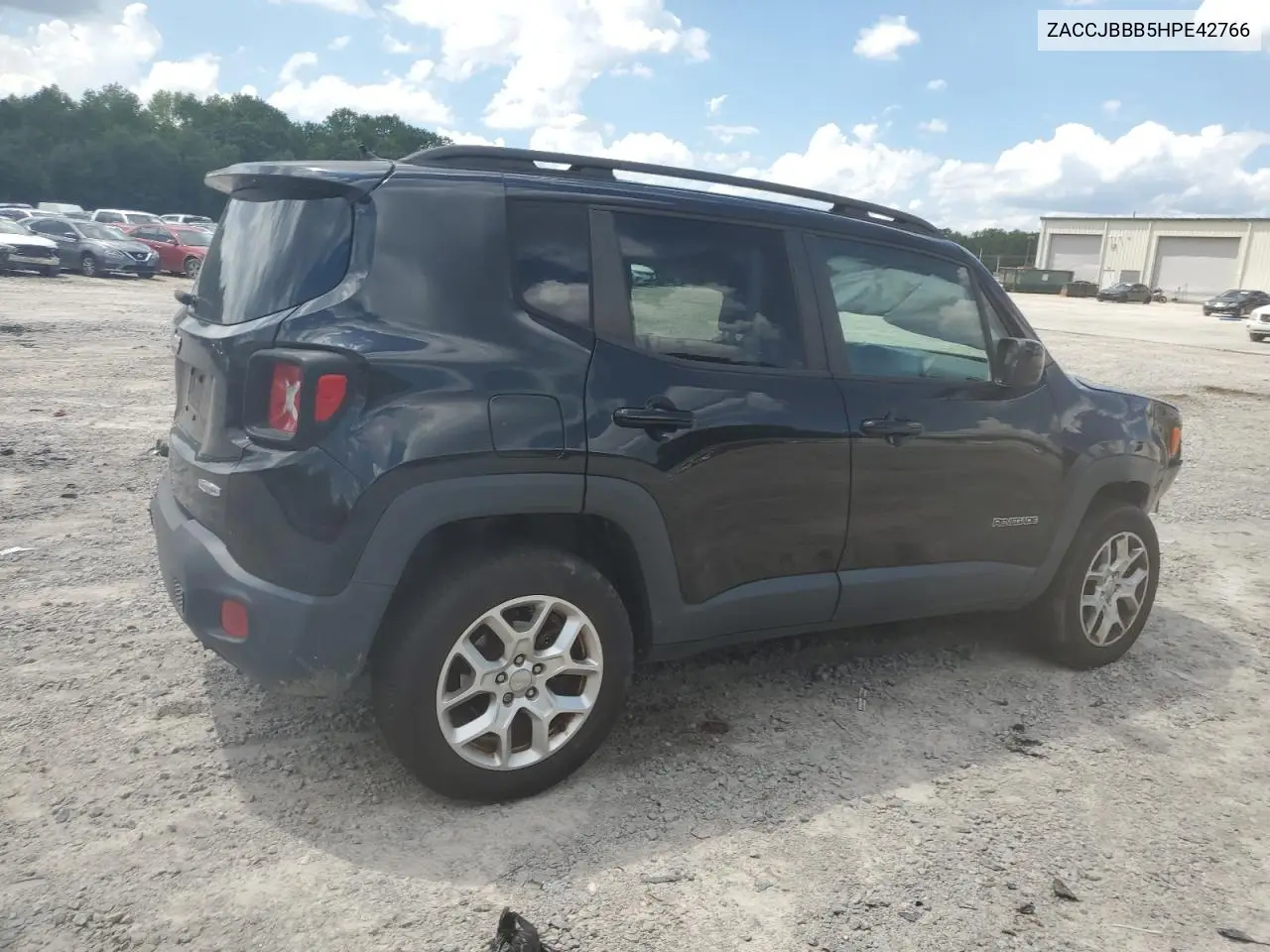 2017 Jeep Renegade Latitude VIN: ZACCJBBB5HPE42766 Lot: 61397165