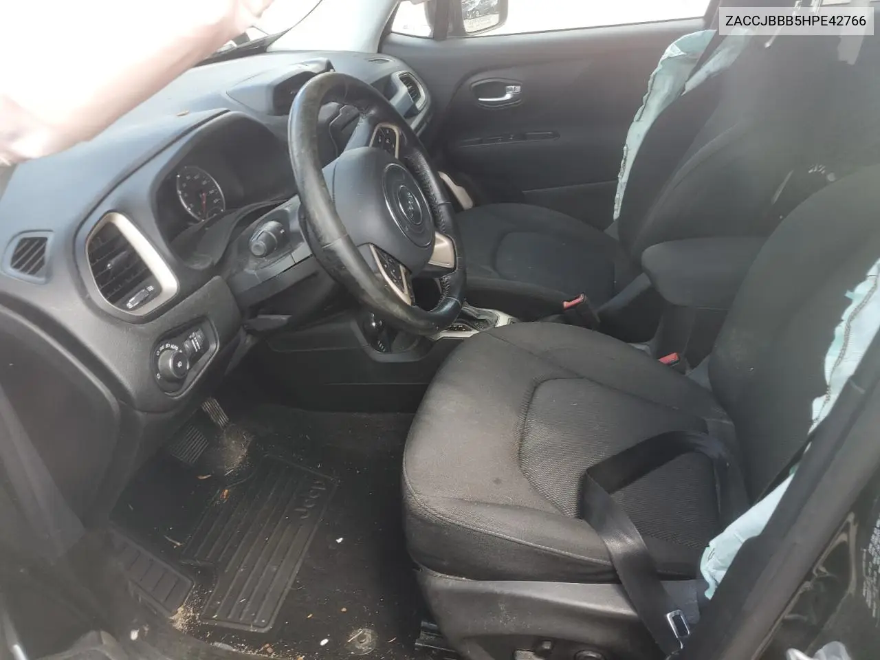 2017 Jeep Renegade Latitude VIN: ZACCJBBB5HPE42766 Lot: 61397165