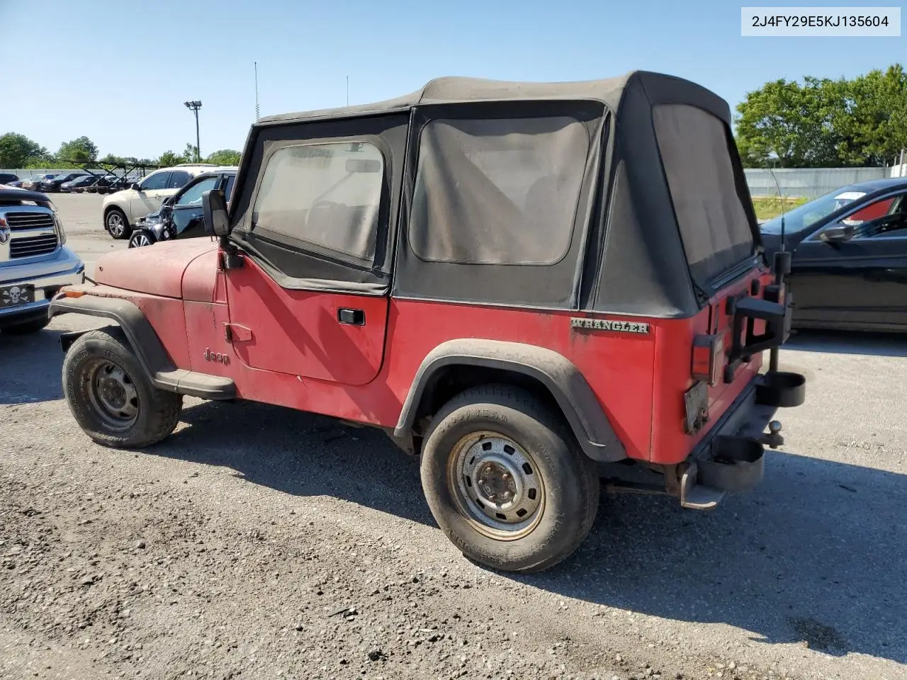 1989 Jeep Wrangler / Yj VIN: 2J4FY29E5KJ135604 Lot: 61552705