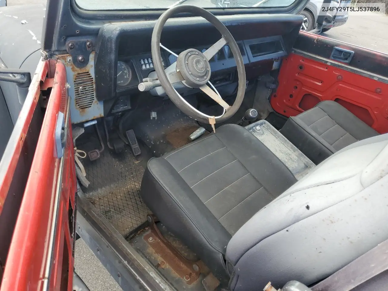 1990 Jeep Wrangler / Yj VIN: 2J4FY29T5LJ537896 Lot: 57021295