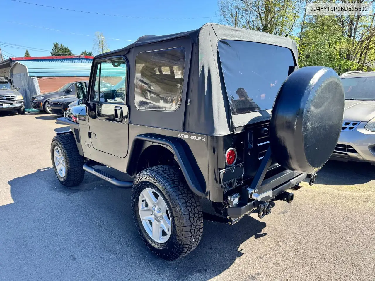 1992 Jeep Wrangler / Yj S VIN: 2J4FY19P2NJ525592 Lot: 56413695