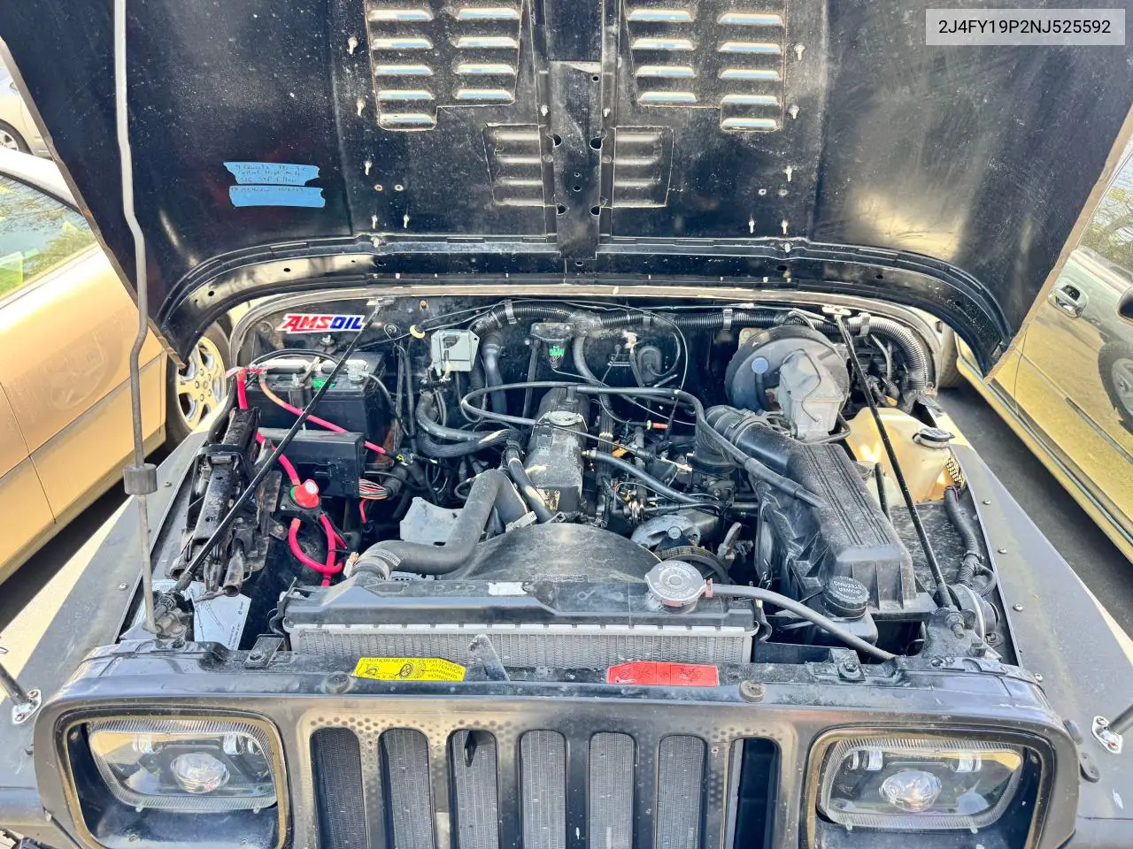 1992 Jeep Wrangler / Yj S VIN: 2J4FY19P2NJ525592 Lot: 56413695