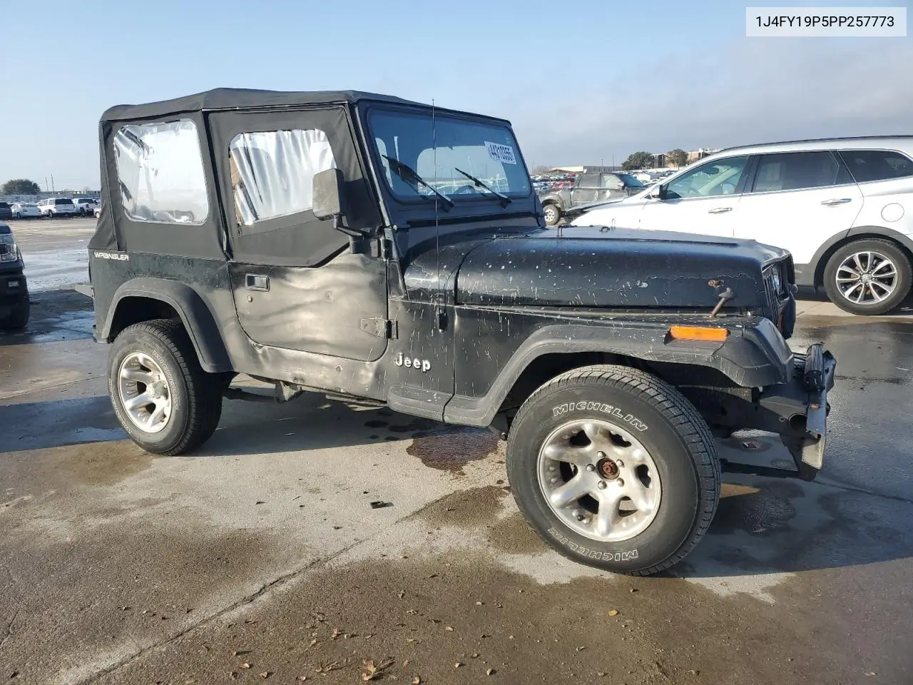 1993 Jeep Wrangler / Yj S VIN: 1J4FY19P5PP257773 Lot: 44310355
