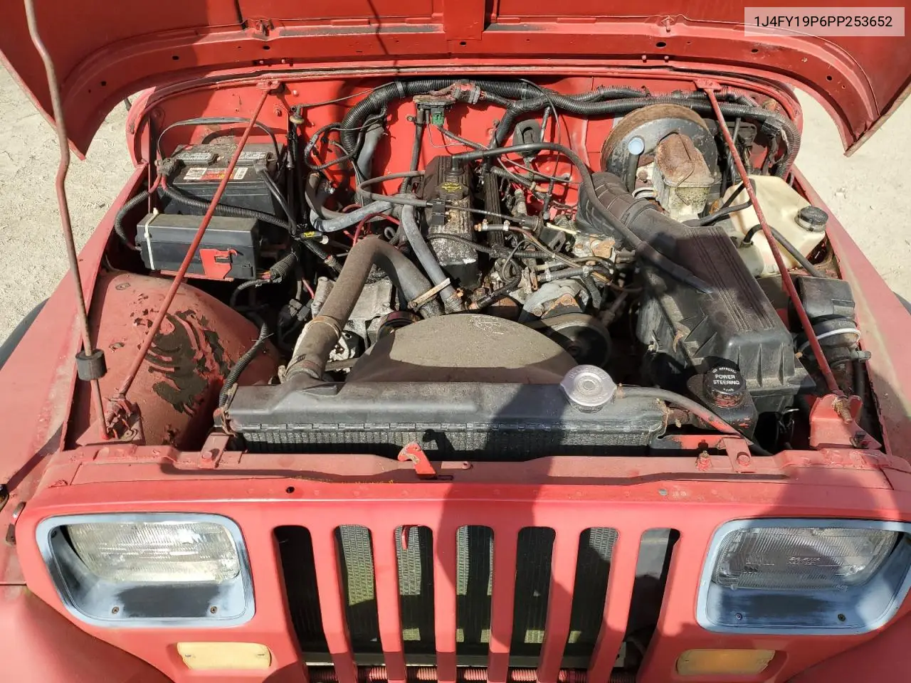 1993 Jeep Wrangler / Yj S VIN: 1J4FY19P6PP253652 Lot: 54311795