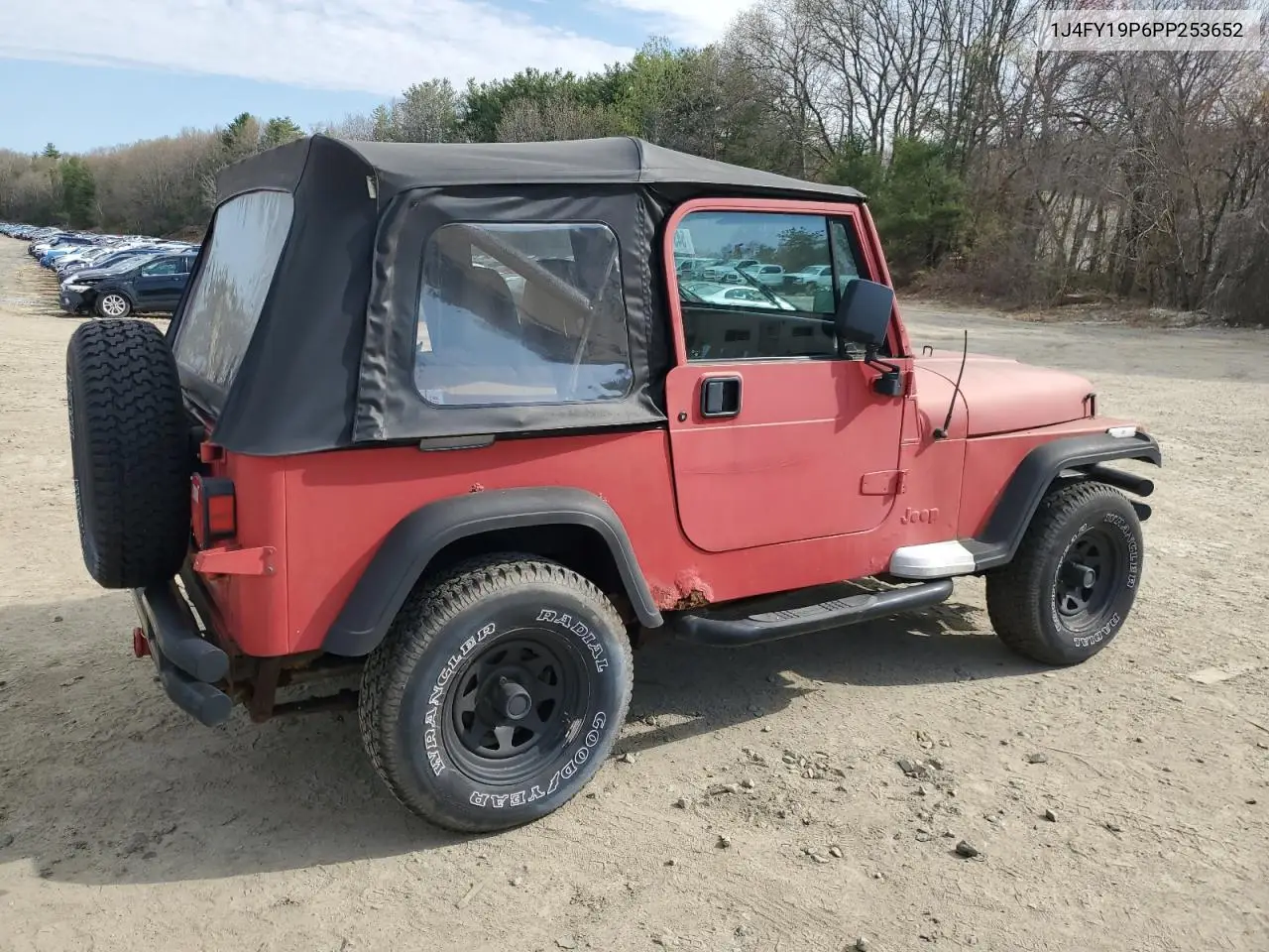 1993 Jeep Wrangler / Yj S VIN: 1J4FY19P6PP253652 Lot: 54311795