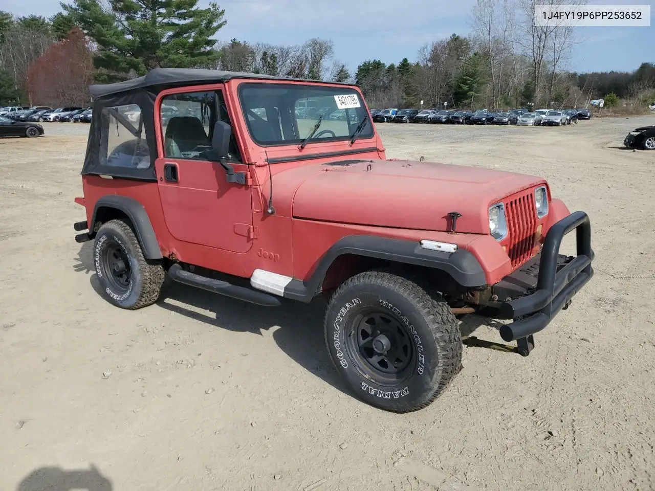 1993 Jeep Wrangler / Yj S VIN: 1J4FY19P6PP253652 Lot: 54311795
