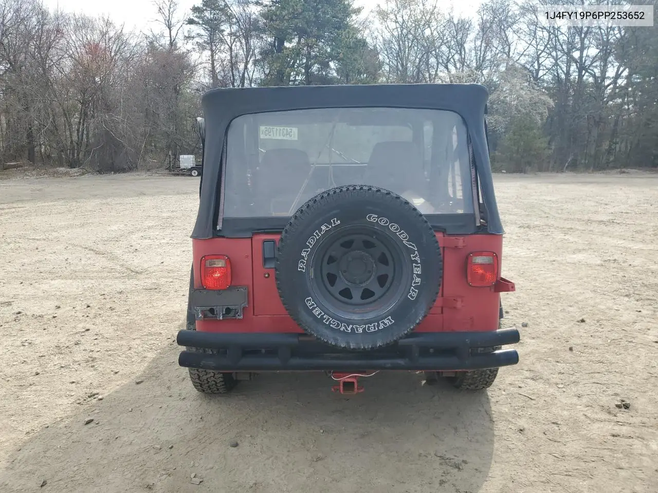 1993 Jeep Wrangler / Yj S VIN: 1J4FY19P6PP253652 Lot: 54311795
