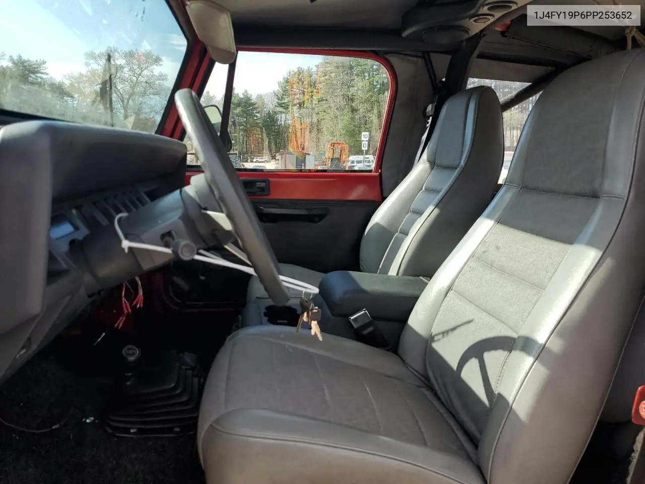1993 Jeep Wrangler / Yj S VIN: 1J4FY19P6PP253652 Lot: 54311795