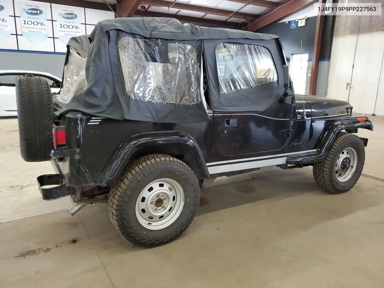 1993 Jeep Wrangler / Yj S VIN: 1J4FY19P9PP227563 Lot: 60095405