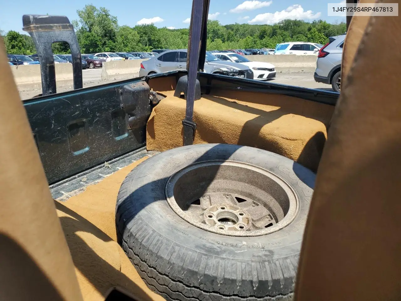 1994 Jeep Wrangler / Yj Se VIN: 1J4FY29S4RP467813 Lot: 62484855