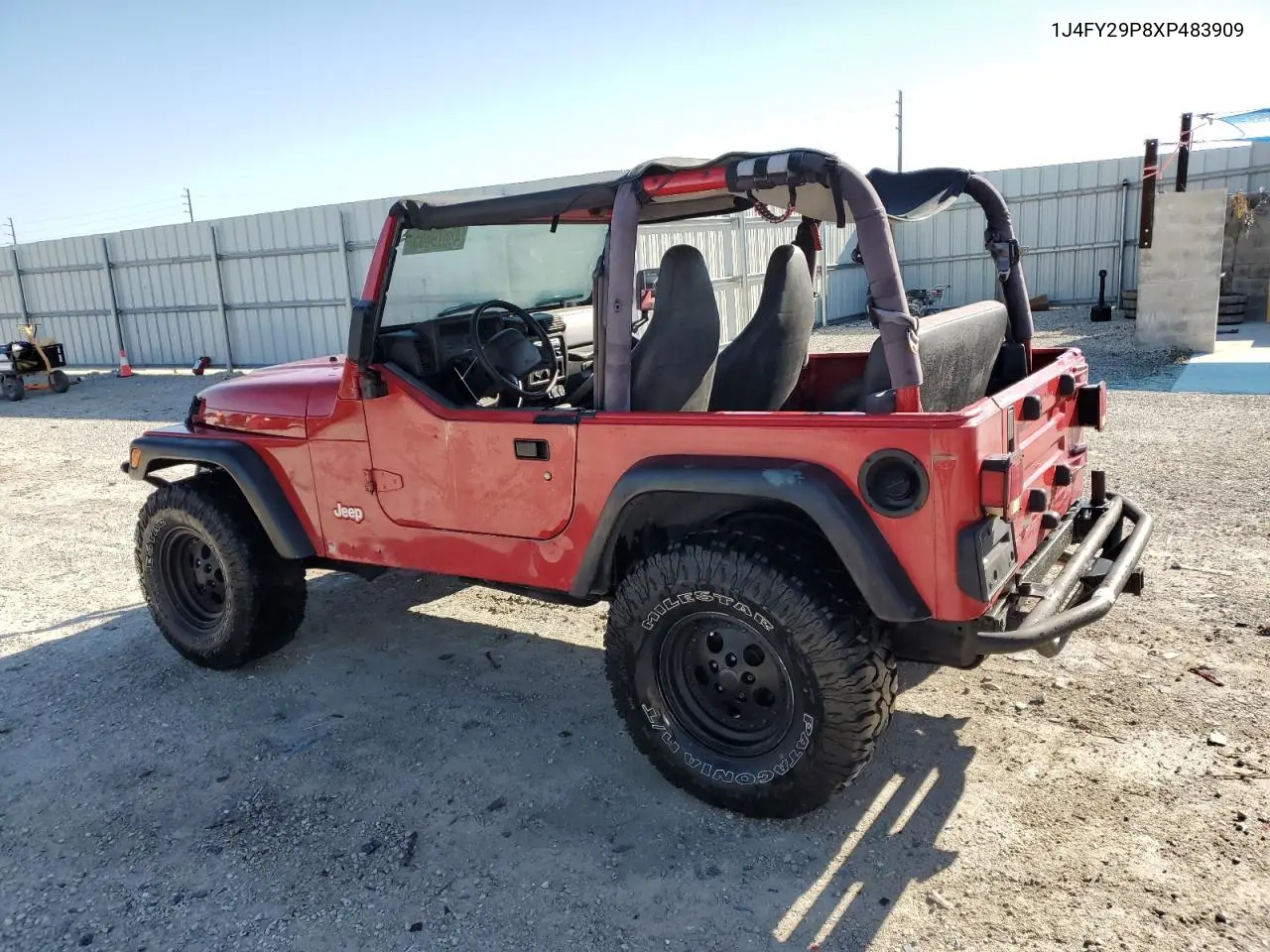 1999 Jeep Wrangler / Tj Se VIN: 1J4FY29P8XP483909 Lot: 48679555