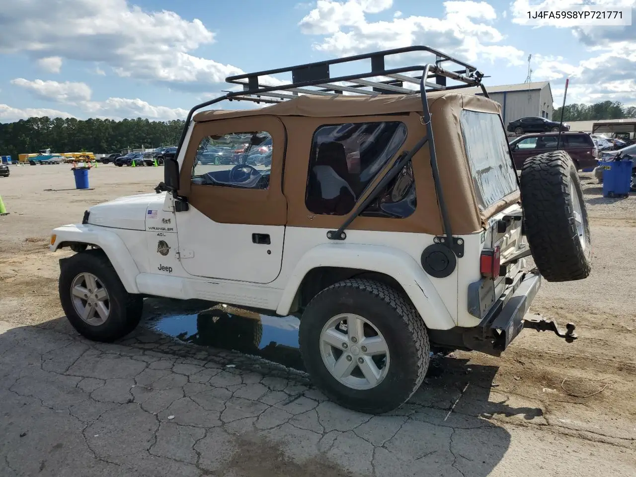 2000 Jeep Wrangler / Tj Sahara VIN: 1J4FA59S8YP721771 Lot: 56924475