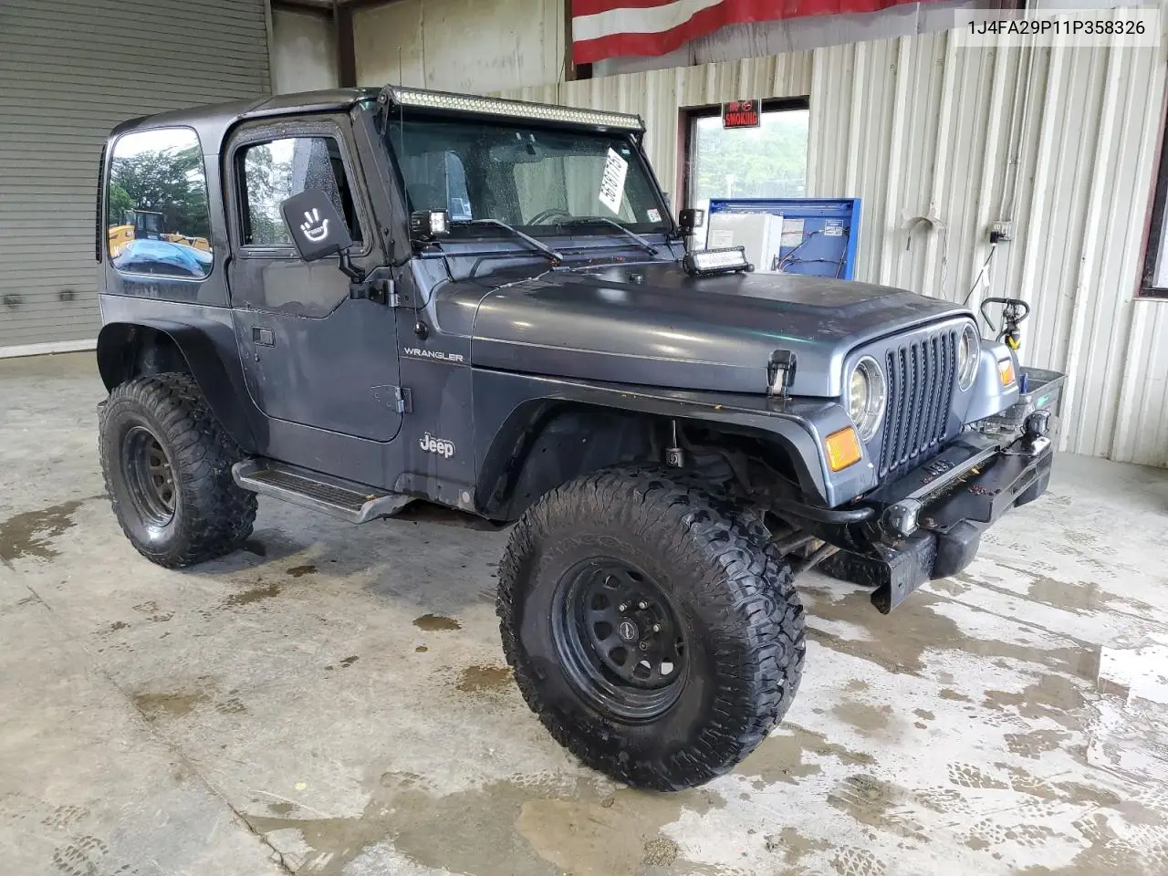 2001 Jeep Wrangler / Tj Se VIN: 1J4FA29P11P358326 Lot: 56181715