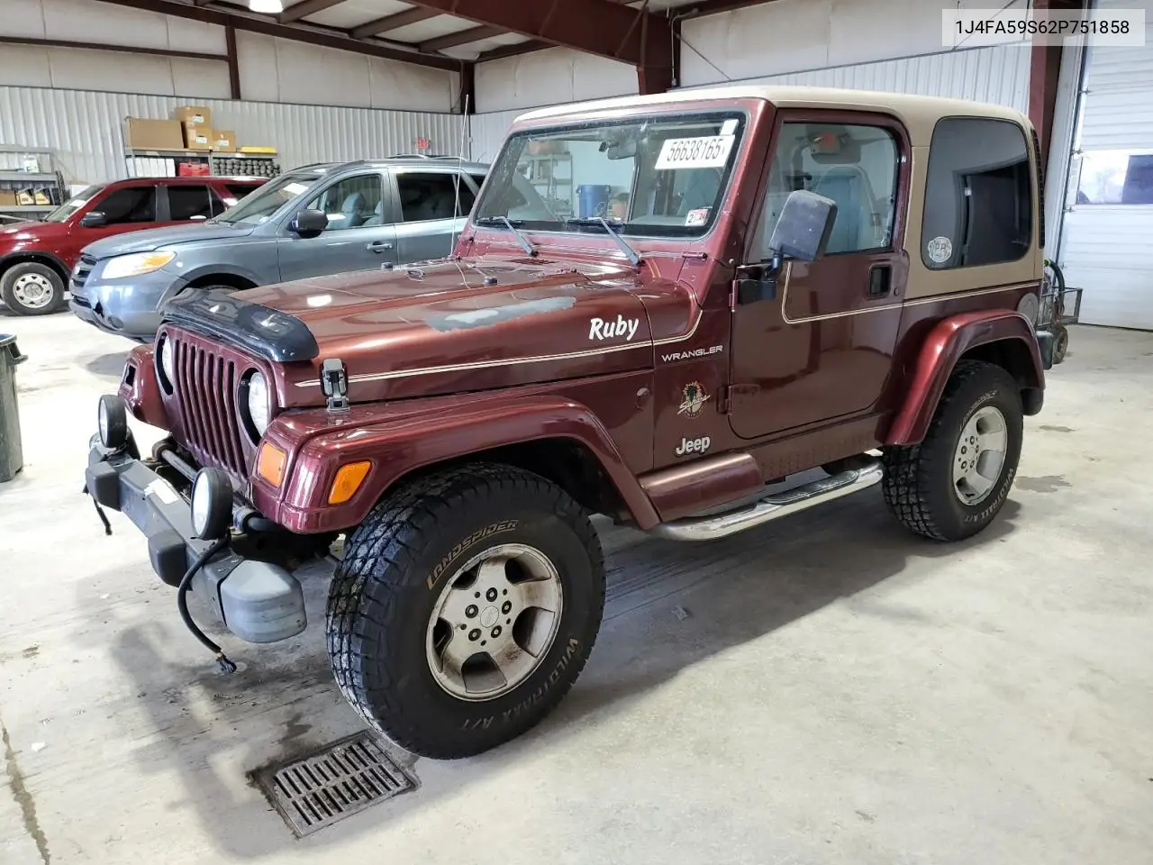 2002 Jeep Wrangler / Tj Sahara VIN: 1J4FA59S62P751858 Lot: 56638165
