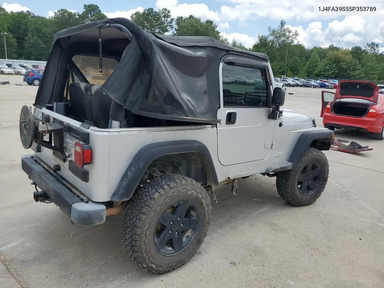 2005 Jeep Wrangler X VIN: 1J4FA39S55P353789 Lot: 62469015