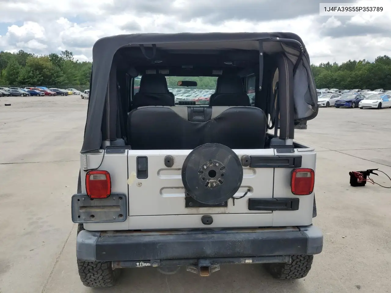 2005 Jeep Wrangler X VIN: 1J4FA39S55P353789 Lot: 62469015
