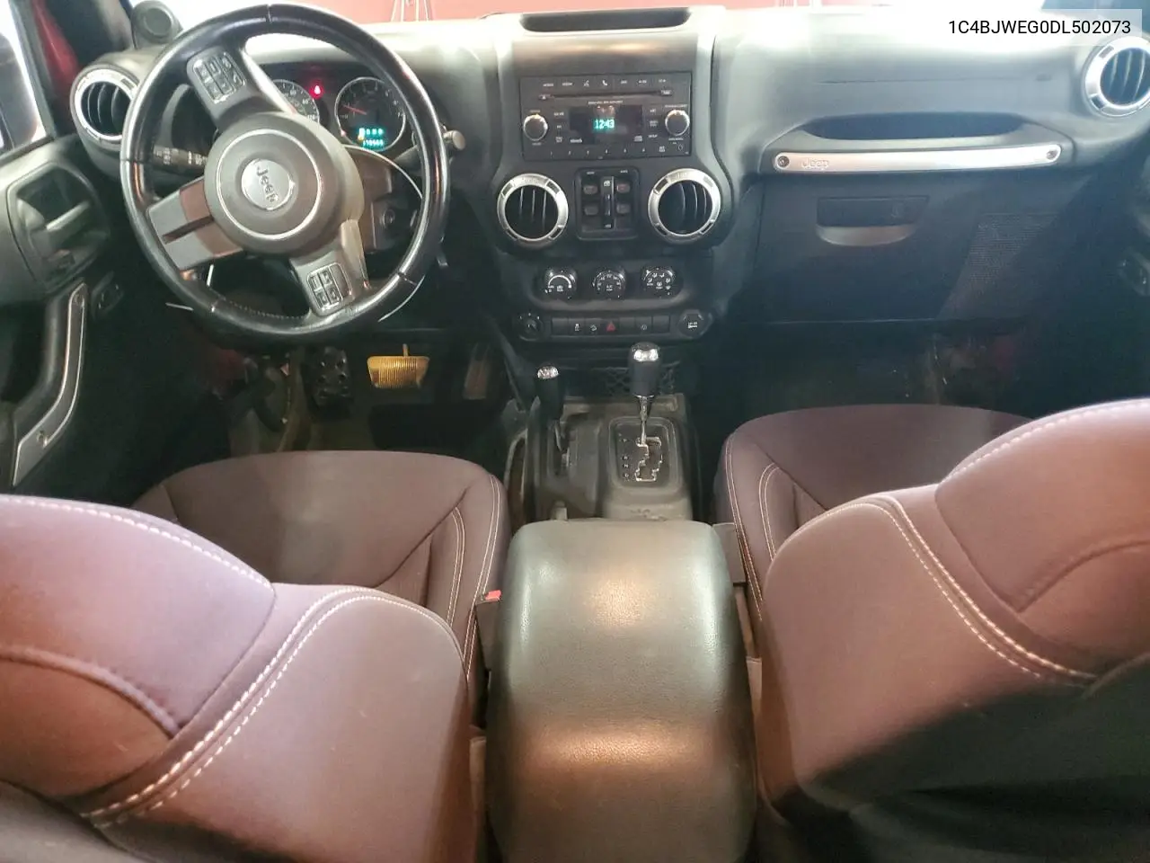 1C4BJWEG0DL502073 2013 Jeep Wrangler Unlimited Sahara